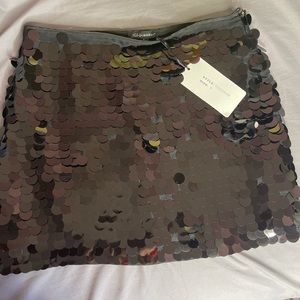 Pretty black party skirt!!perfect for a concert!